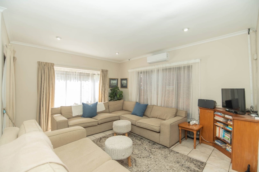 3 Bedroom Property for Sale in Summerstrand Eastern Cape
